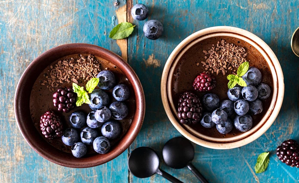 Čokoladna pena sa avokadom – kremast veganski desert