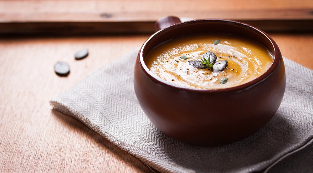 Kremasta supa od bundeve i leblebija