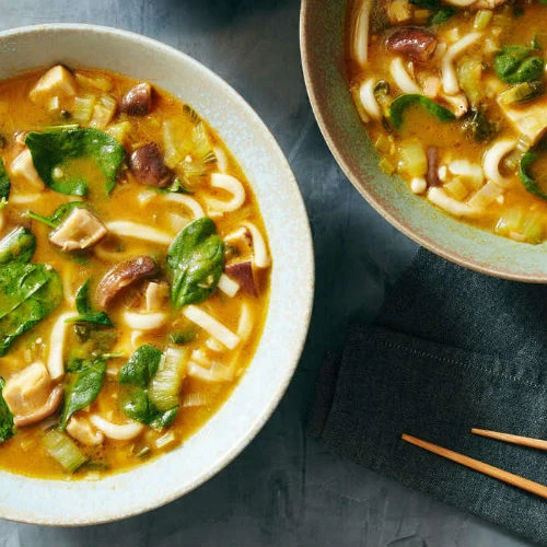 Mirisna supa sa integralnom testeninom (za 4 osobe)